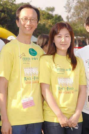 13岁的中国运动员伏明霞成为最年轻的世界冠军(历史上今天lssjt.com)