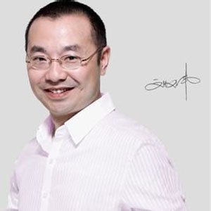 刘仪伟的英文名