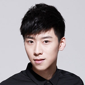 王博文的英文名